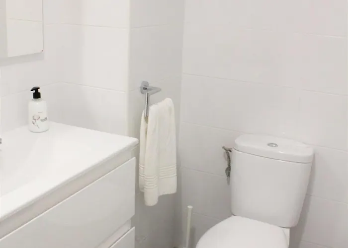 3 Bd By The Sea Apartman