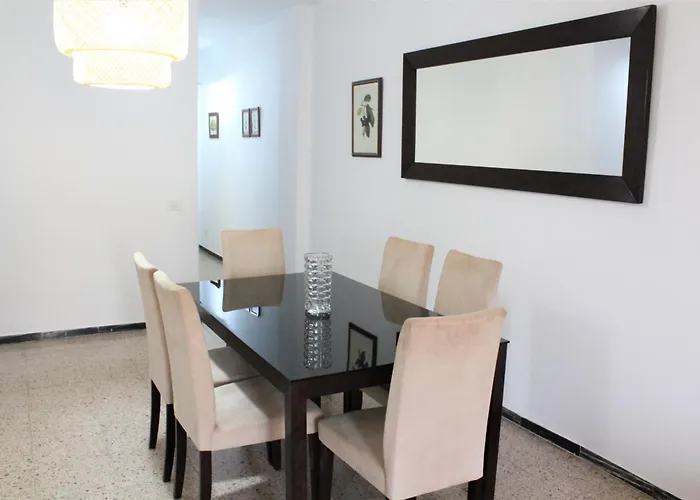 3 Bd By The Sea Apartman