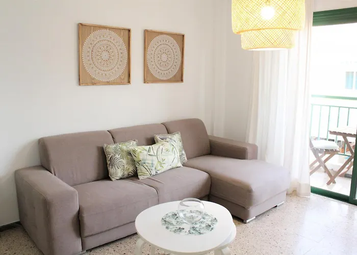 3 Bd By The Sea Apartman