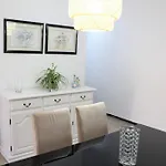 3 Bd By The Sea *