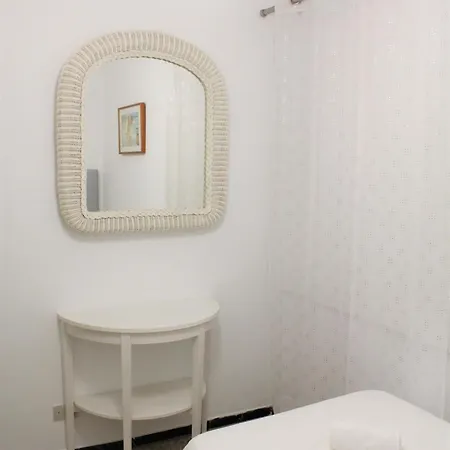 דירה 3 Bd By The Sea *