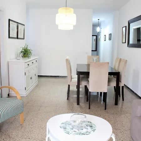 דירה 3 Bd By The Sea *