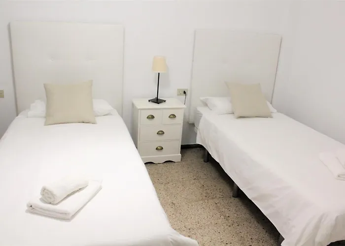 3 Bd By The Sea Апартаменты