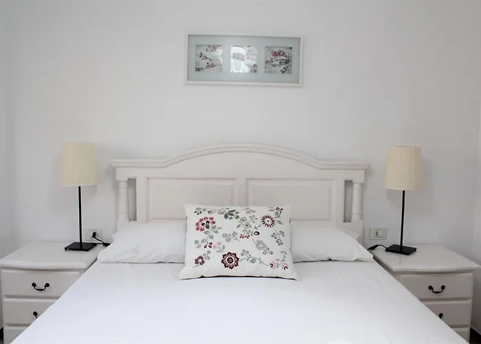 3 Bd By The Sea Апартаменты