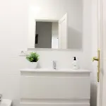 Apartment 3 Bd By The Sea