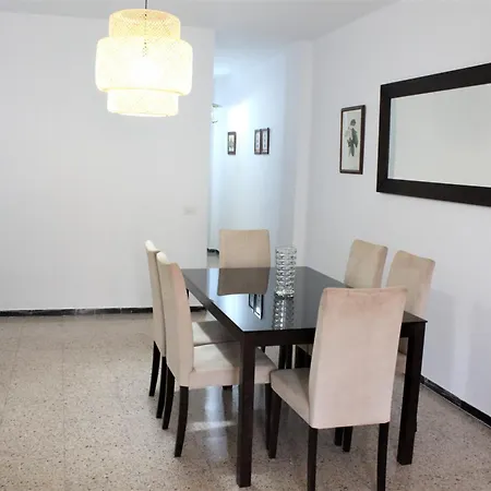 3 Bd By The Sea